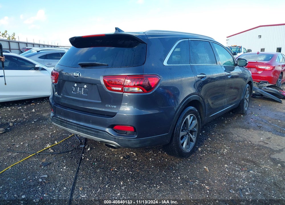 2019 KIA SORENTO 3.3L EX VIN: 5XYPH4A58KG494601