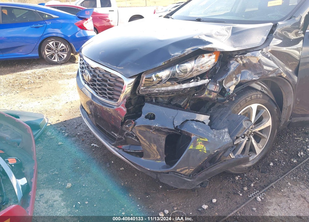 2019 KIA SORENTO 3.3L EX VIN: 5XYPH4A58KG494601