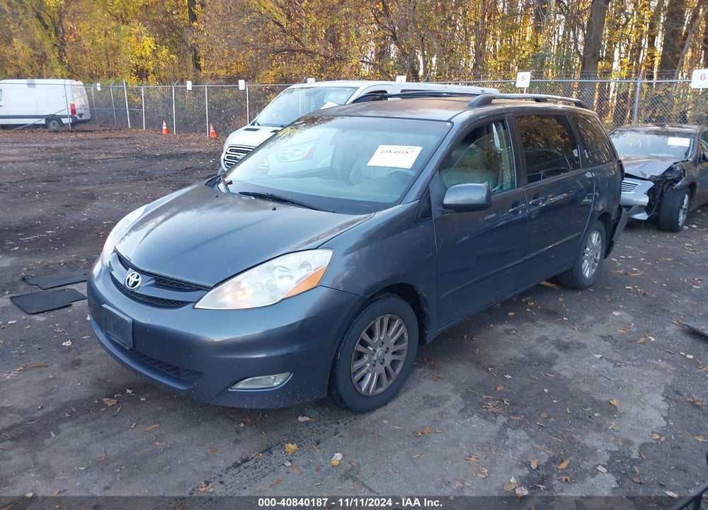 2008 TOYOTA SIENNA XLE VIN: 5TDZK22C28S104986