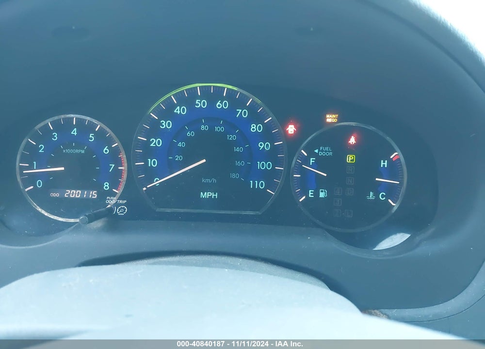 2008 TOYOTA SIENNA XLE VIN: 5TDZK22C28S104986