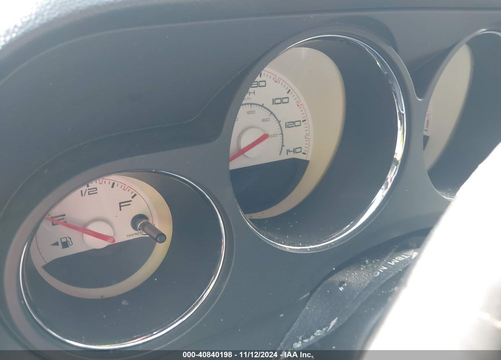2014 DODGE CHALLENGER SXT PLUS VIN: 2C3CDYAG6EH104009