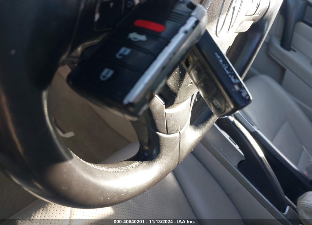 2010 ACURA TL 3.5 VIN: 19UUA8F59AA011267