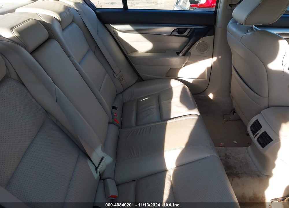 2010 ACURA TL 3.5 VIN: 19UUA8F59AA011267