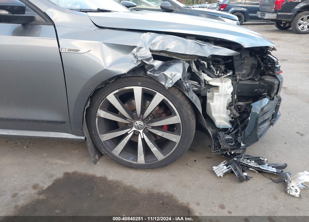 2018 VOLKSWAGEN PASSAT 3.6L V6 GT VIN: 1VWJM7A38JC035019