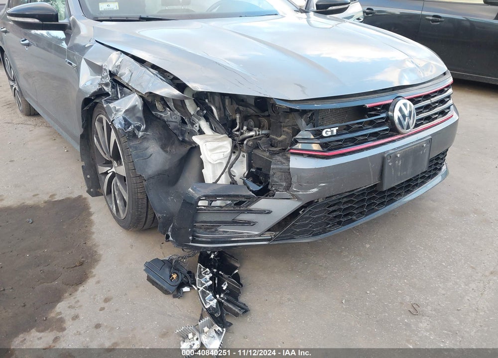 2018 VOLKSWAGEN PASSAT 3.6L V6 GT VIN: 1VWJM7A38JC035019