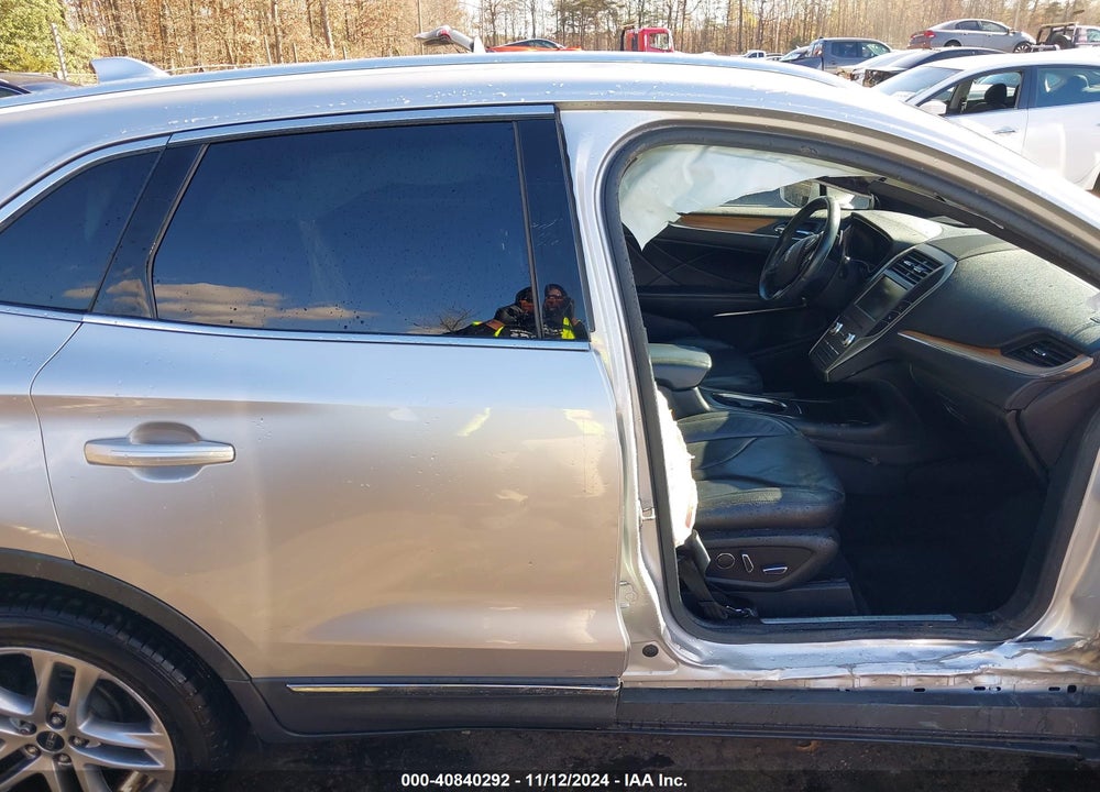 2015 LINCOLN MKC VIN: 5LMTJ2AH8FUJ12548