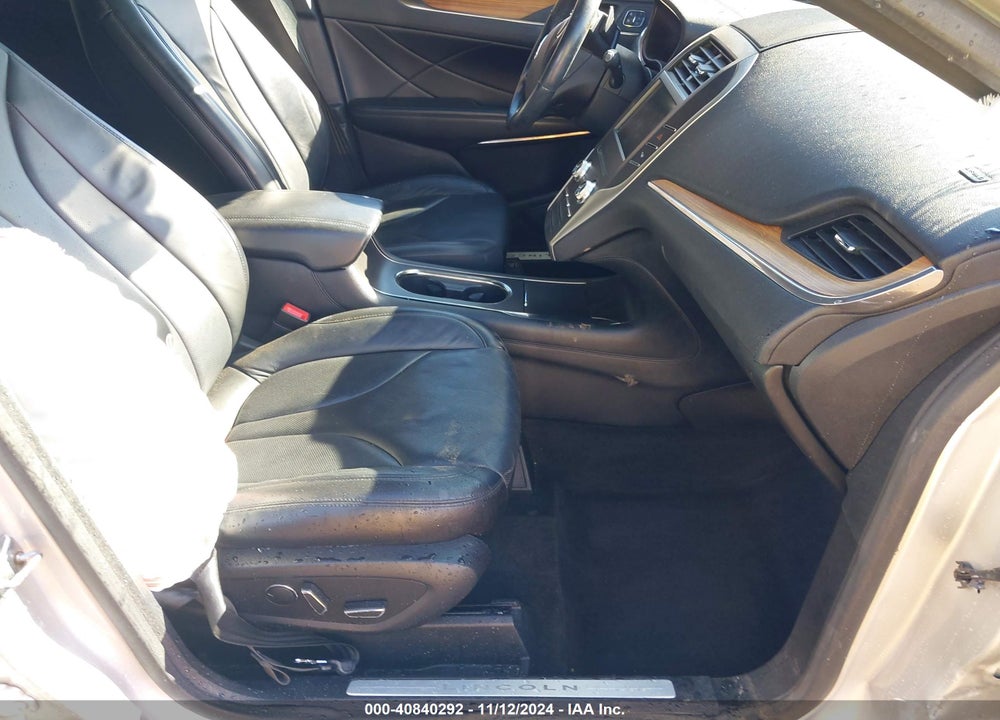 2015 LINCOLN MKC VIN: 5LMTJ2AH8FUJ12548