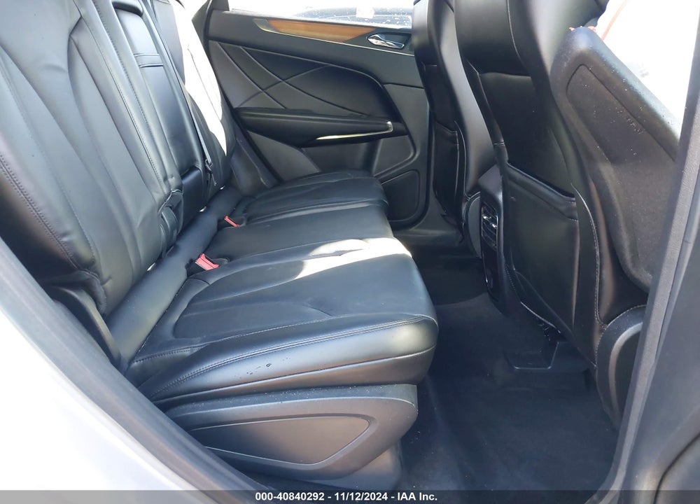 2015 LINCOLN MKC VIN: 5LMTJ2AH8FUJ12548
