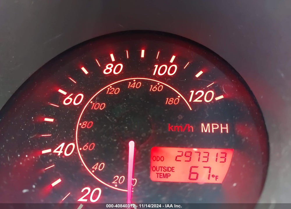 2003 TOYOTA MATRIX/XR VIN: 2T1KR32E83C042676