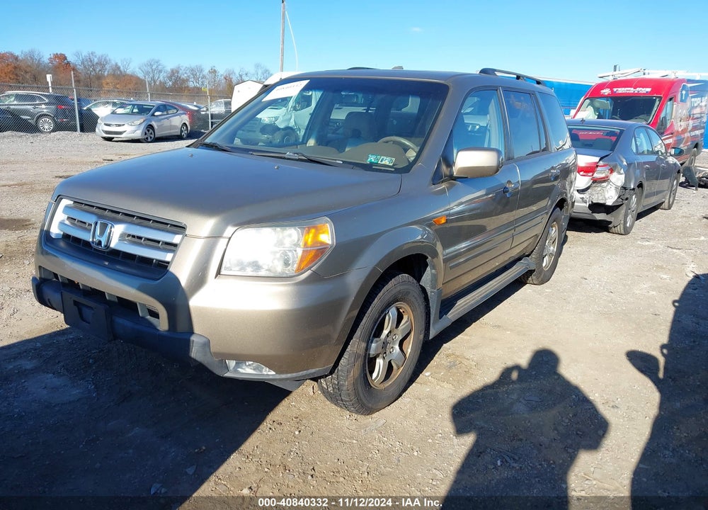 2008 HONDA PILOT EX-L VIN: 5FNYF18798B050207