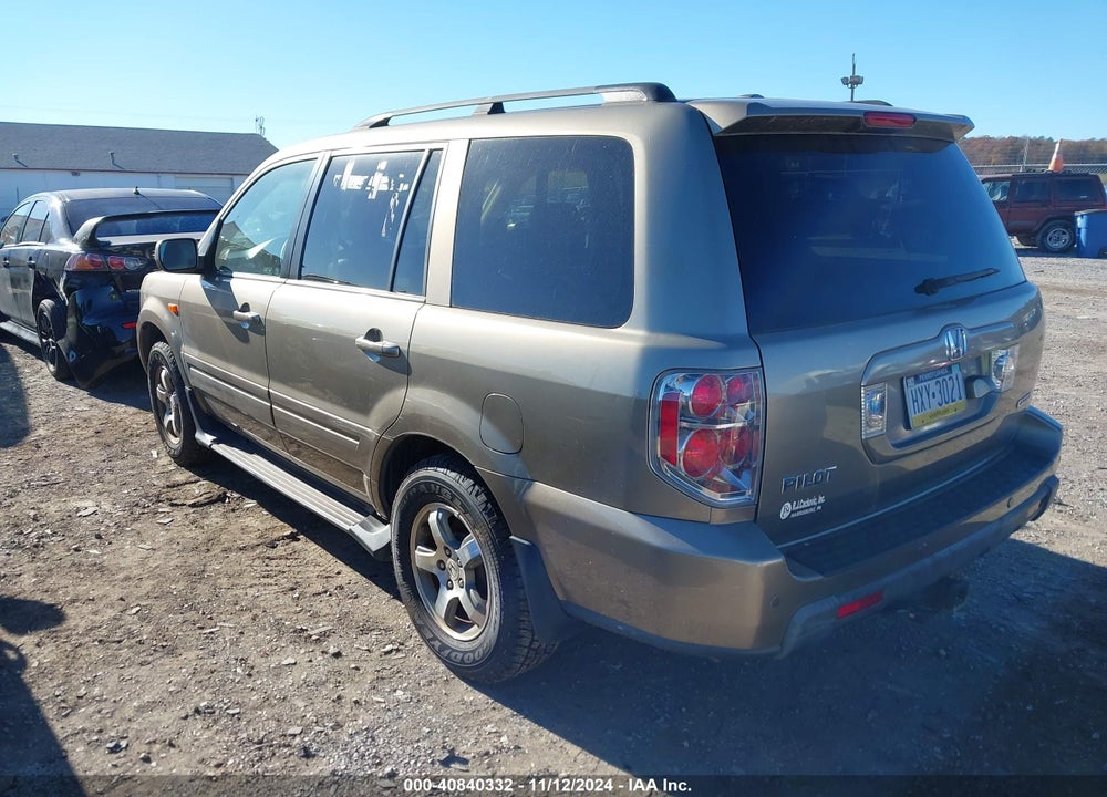 2008 HONDA PILOT EX-L VIN: 5FNYF18798B050207