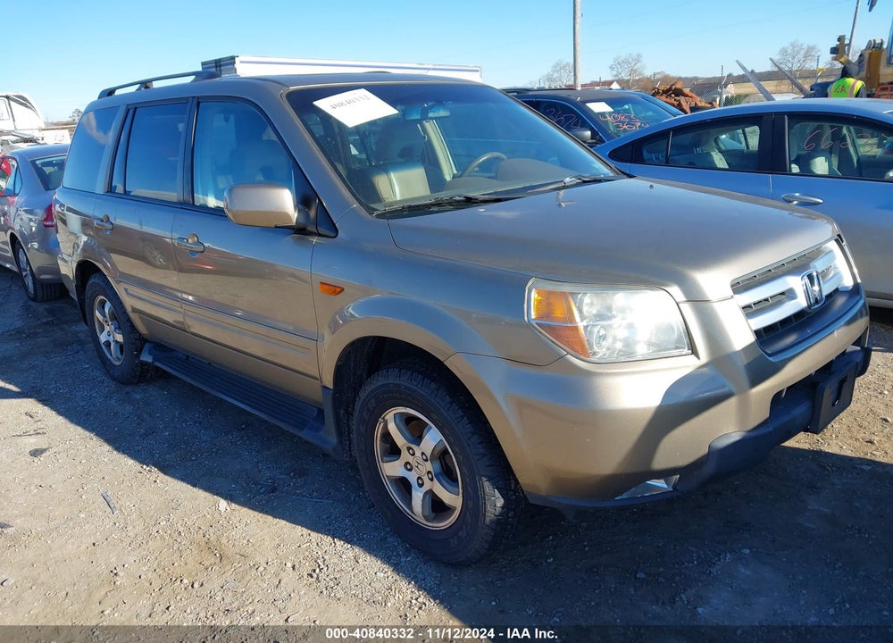 2008 HONDA PILOT EX-L VIN: 5FNYF18798B050207
