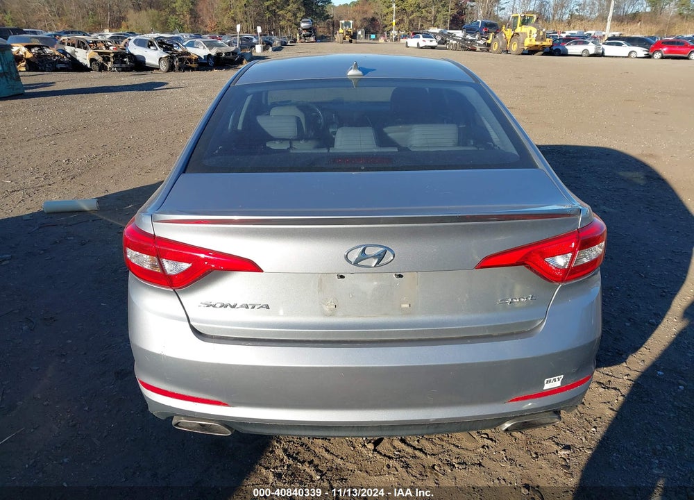 2015 HYUNDAI SONATA SPORT VIN: 5NPE34AF4FH214265