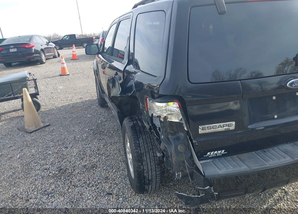 2009 FORD ESCAPE XLT VIN: 1FMCU03GX9KA36818