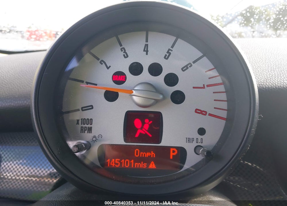 2011 MINI COOPER S VIN: WMWSV3C5XBTY12049