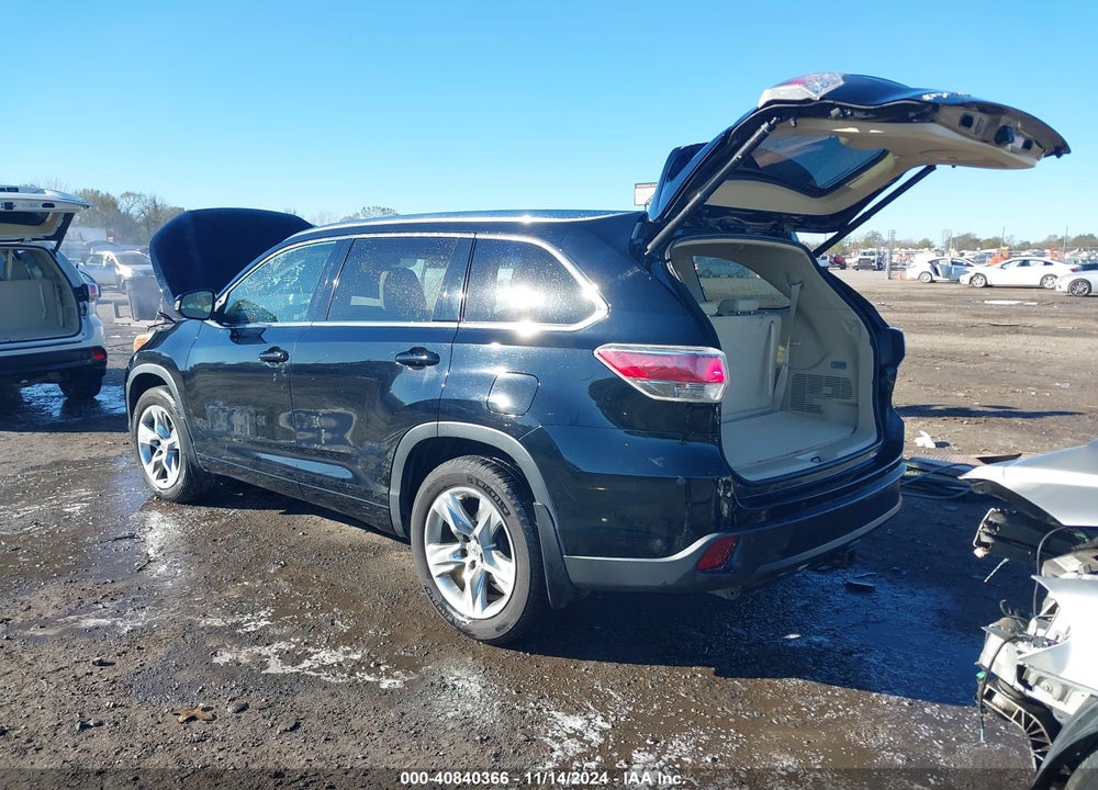 2015 TOYOTA HIGHLANDER LIMITED PLATINUM V6 VIN: 5TDDKRFHXFS104272