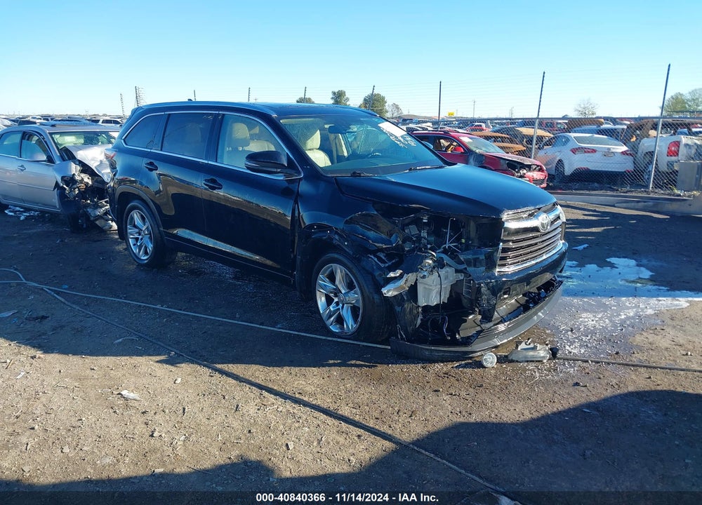 2015 TOYOTA HIGHLANDER LIMITED PLATINUM V6 VIN: 5TDDKRFHXFS104272