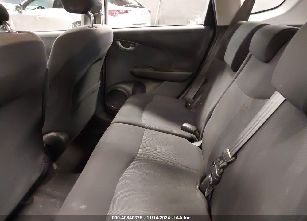 2011 HONDA FIT SPORT VIN: JHMGE8H51BC003293