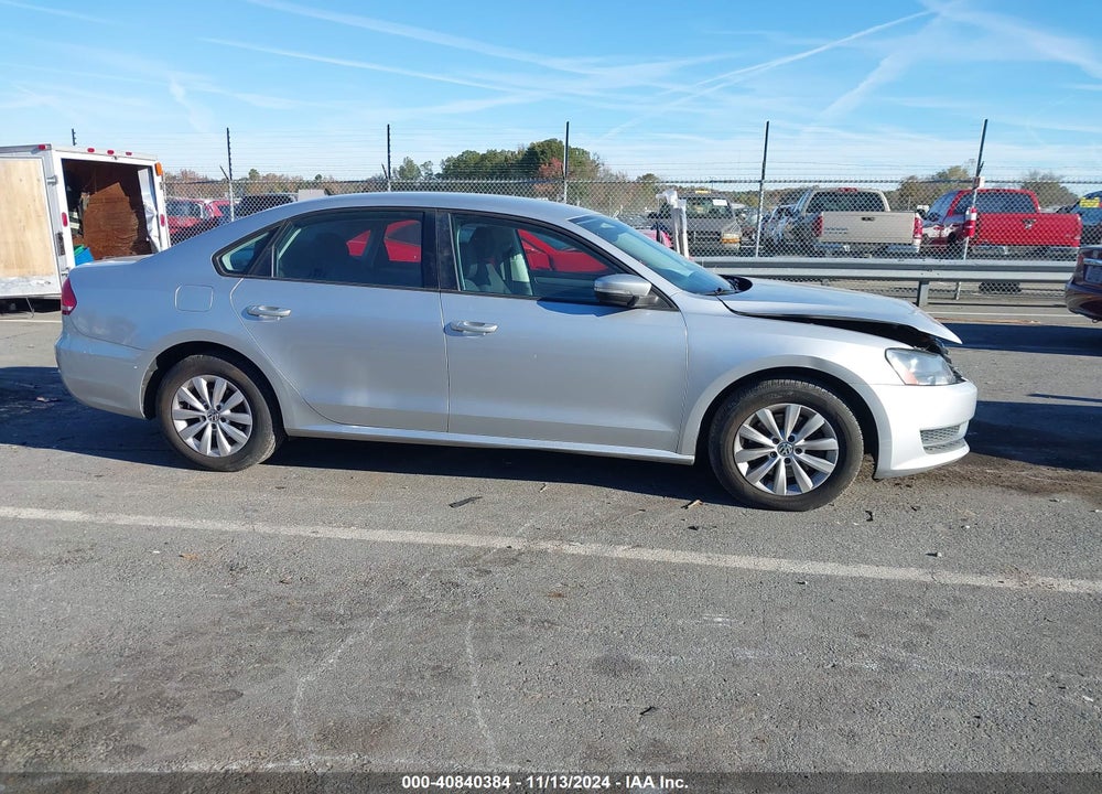 2013 VOLKSWAGEN PASSAT 2.5L S VIN: 1VWAH7A30DC001388