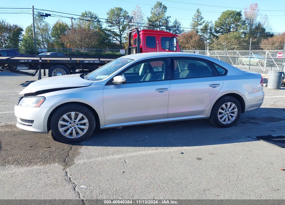 2013 VOLKSWAGEN PASSAT 2.5L S VIN: 1VWAH7A30DC001388