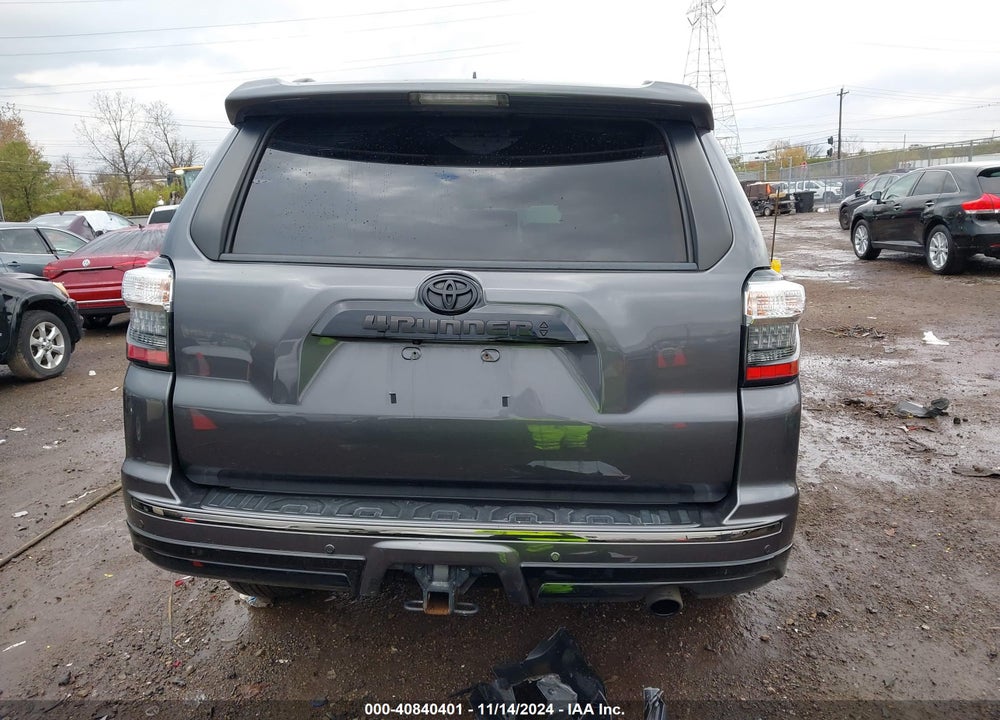 2020 TOYOTA 4RUNNER NIGHTSHADE SPECIAL EDITION VIN: JTEBU5JR0L5811999