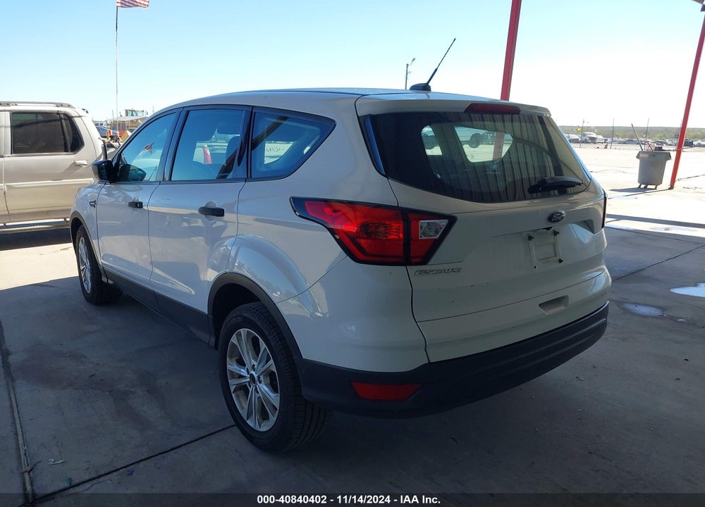 2019 FORD ESCAPE VIN: 1FMCU0F77KUA85772
