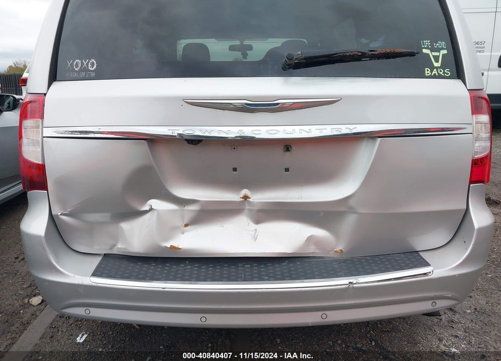 2011 CHRYSLER TOWN & COUNTRY TOURING VIN: 2A4RR5DG0BR746680
