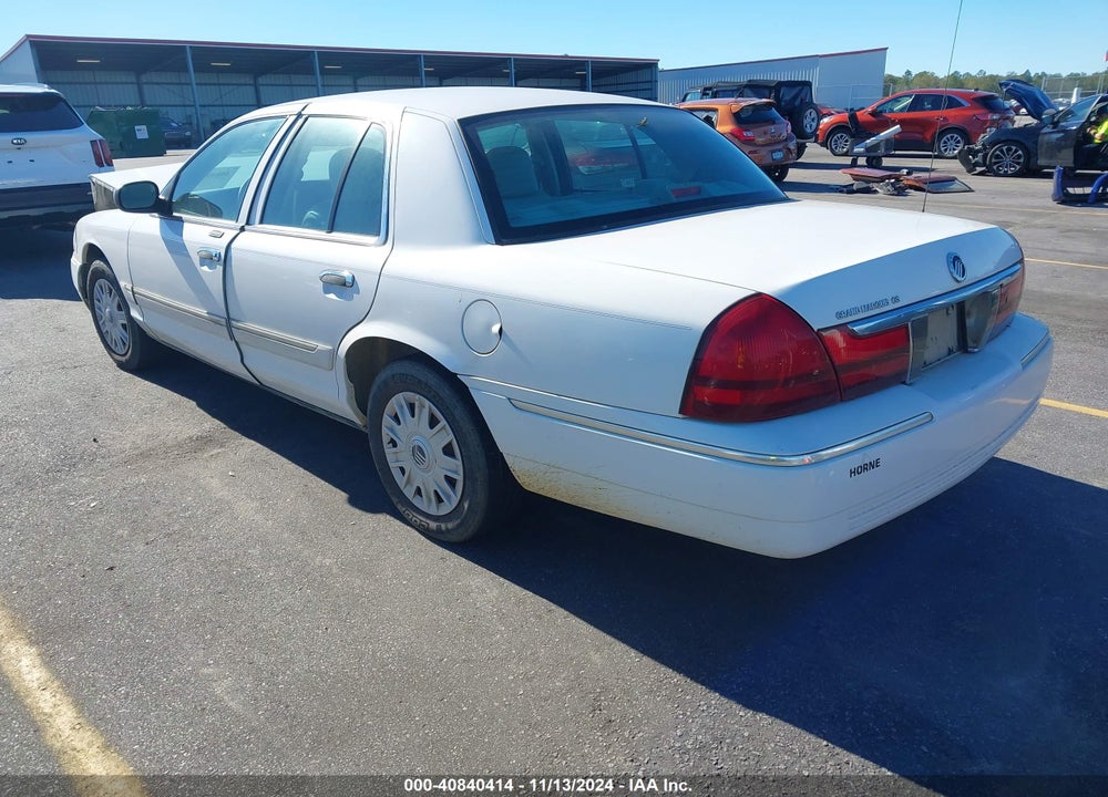 2005 MERCURY GRAND MARQUIS VIN: 2MEFM74W85X611570
