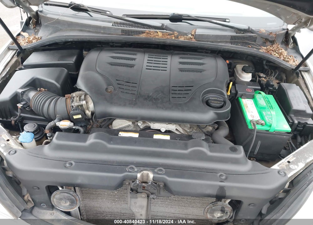 2008 KIA SORENTO LX VIN: KNDJD735385818295