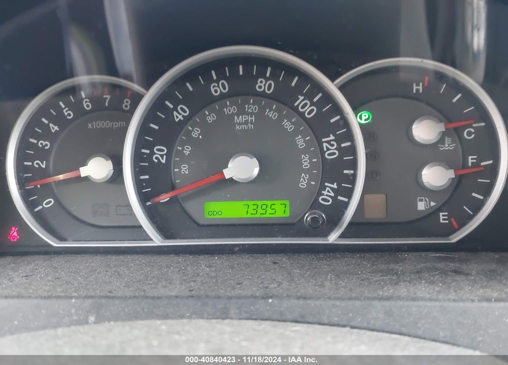 2008 KIA SORENTO LX VIN: KNDJD735385818295