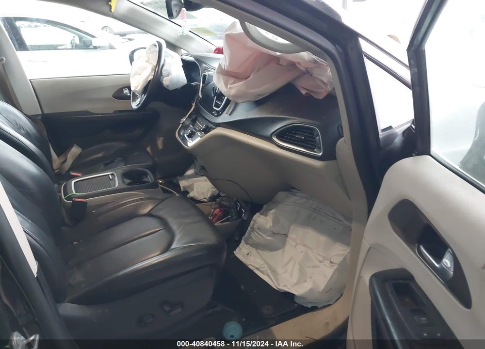 2018 CHRYSLER PACIFICA TOURING L PLUS VIN: 2C4RC1EG8JR113454