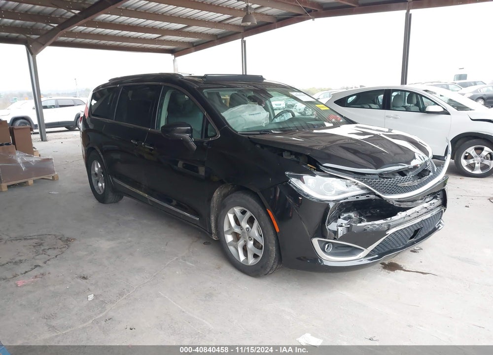 2018 CHRYSLER PACIFICA TOURING L PLUS VIN: 2C4RC1EG8JR113454