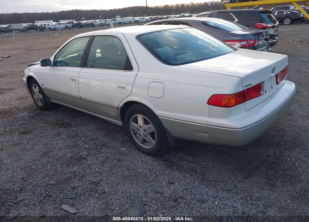 2001 TOYOTA CAMRY VIN: JT2BG22K410571211