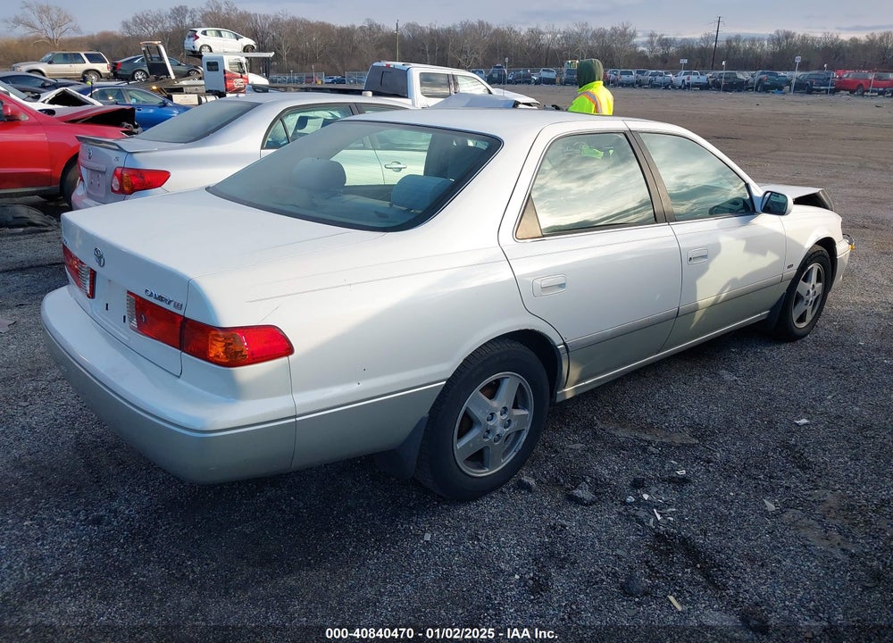 2001 TOYOTA CAMRY VIN: JT2BG22K410571211