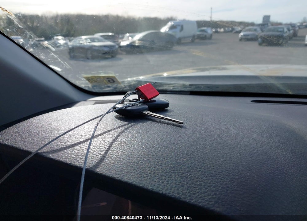 2016 TOYOTA TUNDRA SR5 5.7L V8 VIN: 5TFDY5F17GX567184