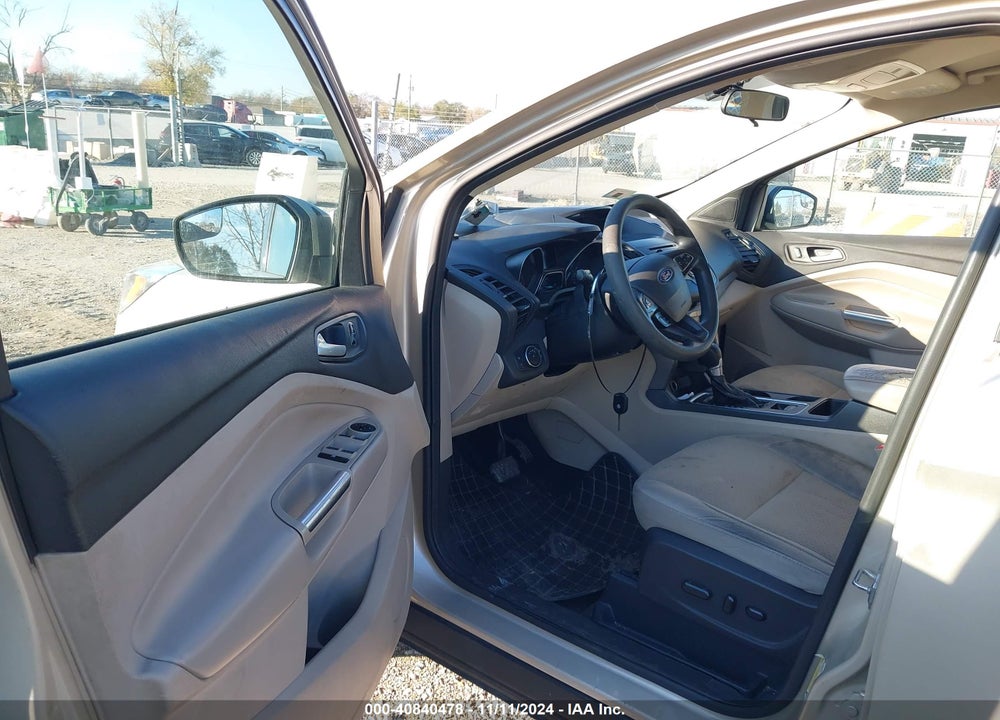 2017 FORD ESCAPE SE VIN: 1FMCU0GD0HUA40623