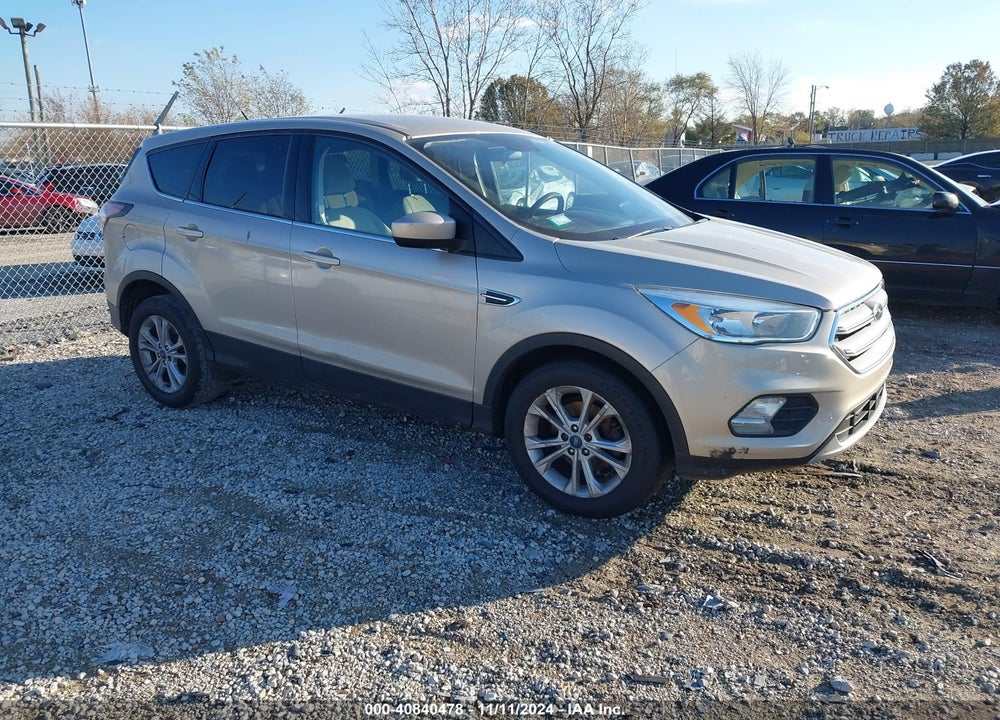 2017 FORD ESCAPE SE VIN: 1FMCU0GD0HUA40623