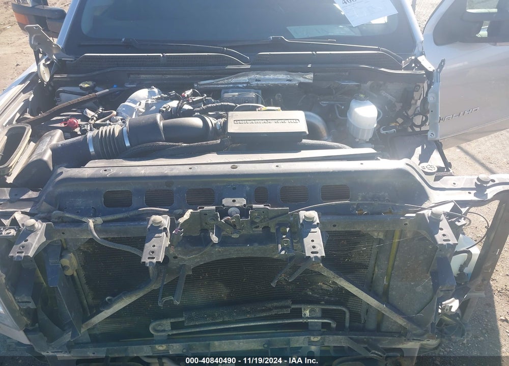 2018 GMC SIERRA 2500HD DENALI VIN: 1GT12UEY0JF194595