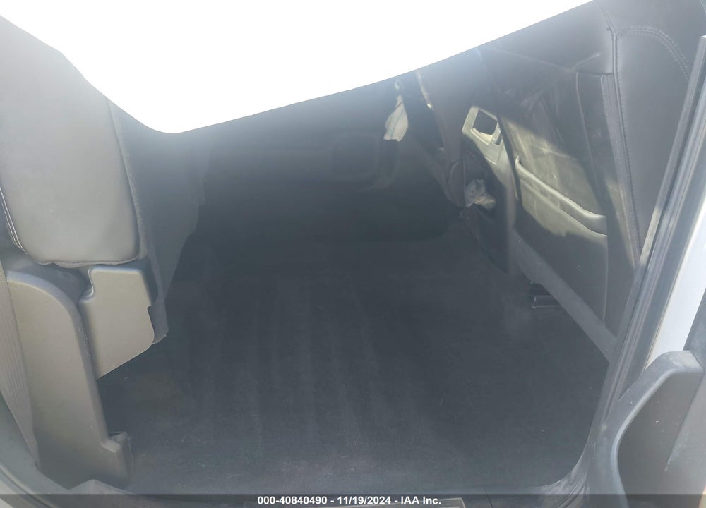2018 GMC SIERRA 2500HD DENALI VIN: 1GT12UEY0JF194595