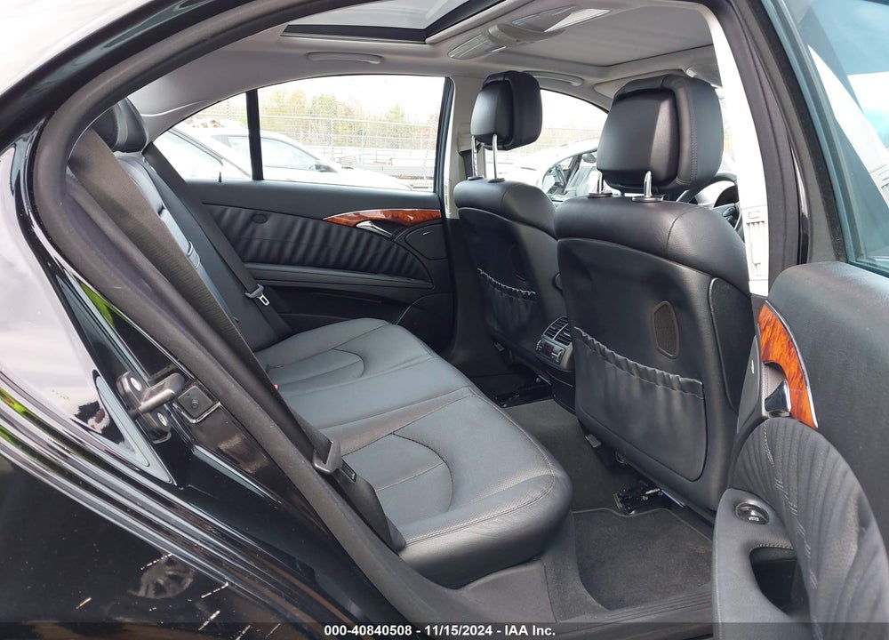 2008 MERCEDES-BENZ E 550 VIN: WDBUF72X58B255499