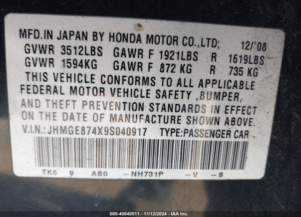 2009 HONDA FIT VIN: JHMGE874X9S040917