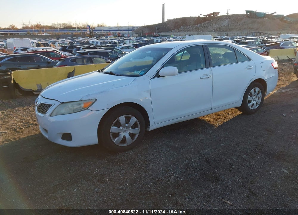 2011 TOYOTA CAMRY LE VIN: 4T1BF3EK5BU618800
