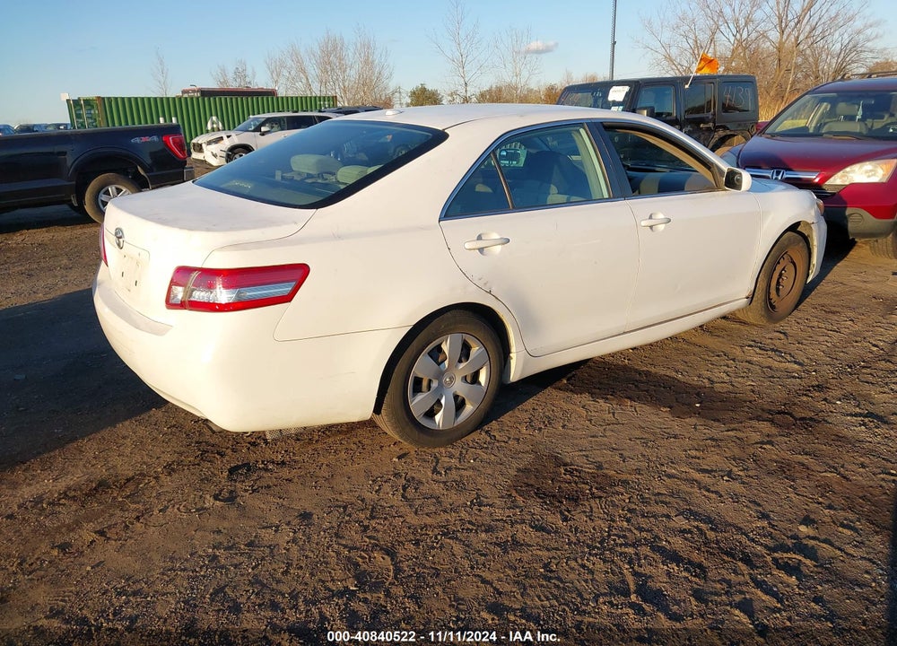 2011 TOYOTA CAMRY LE VIN: 4T1BF3EK5BU618800