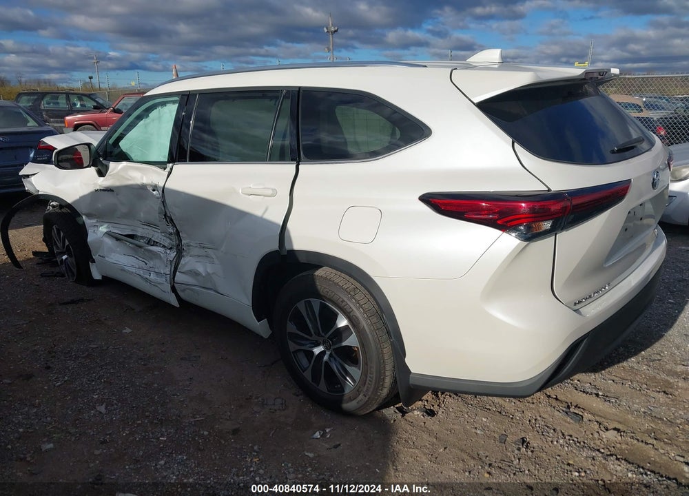 2021 TOYOTA HIGHLANDER HYBRID XLE VIN: 5TDGBRCH5MS059434