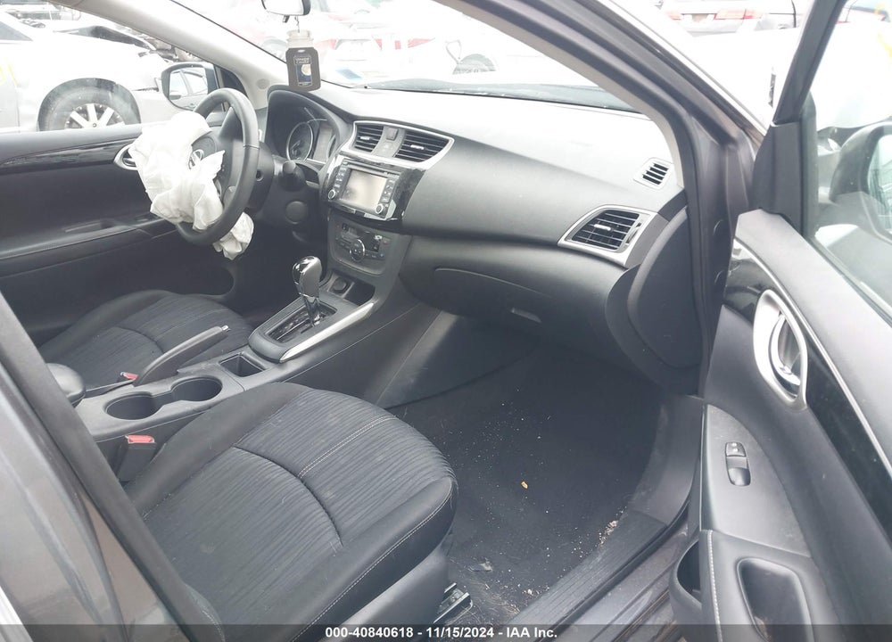 2018 NISSAN SENTRA SV VIN: 3N1AB7AP3JY218186