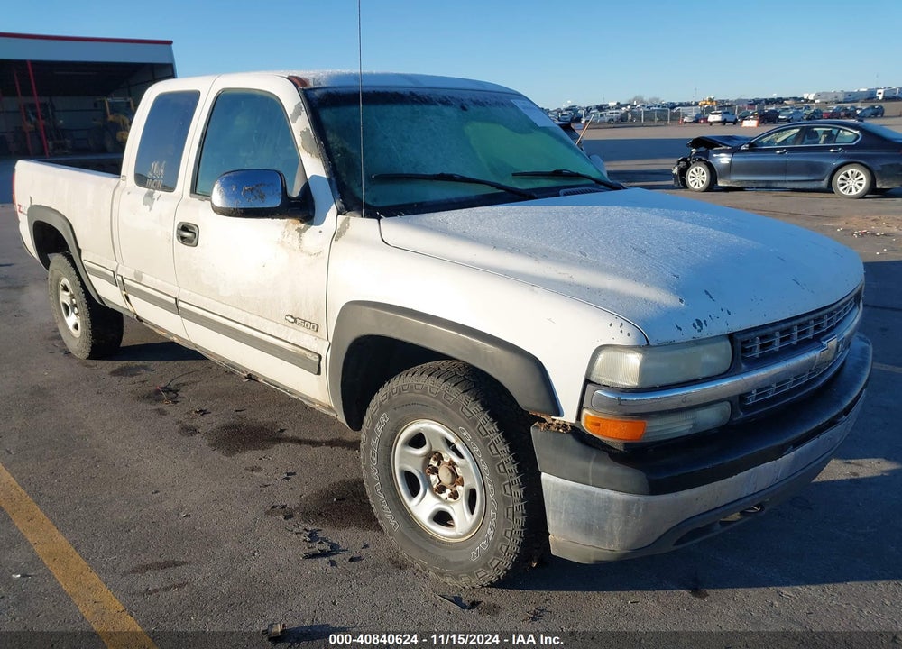 2001 CHEVROLET SILVERADO 1500 LS VIN: 2GCEK19T611251601