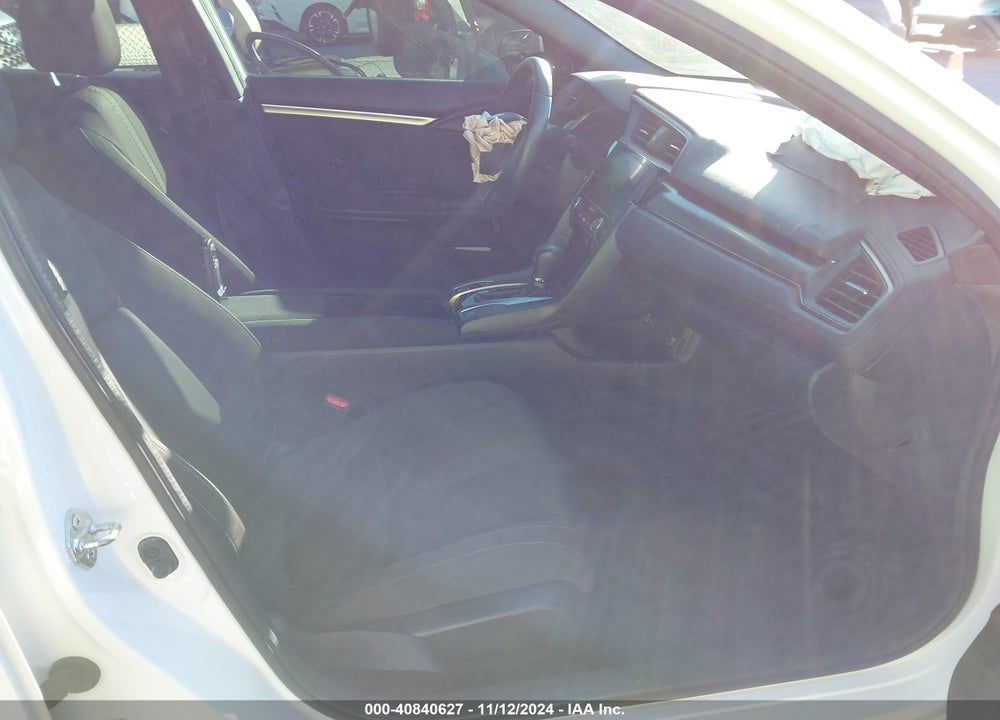 2018 HONDA CIVIC EX VIN: SHHFK7H5XJU220132