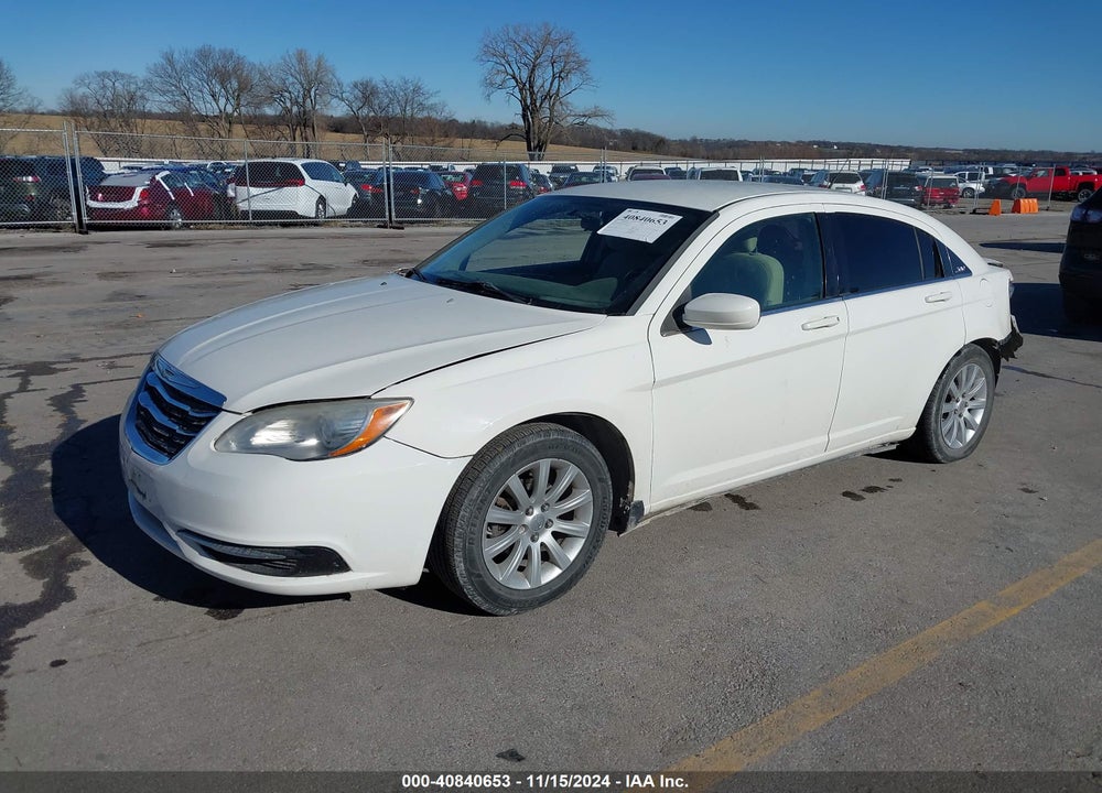 2011 CHRYSLER 200 TOURING VIN: 1C3BC1FB7BN522679