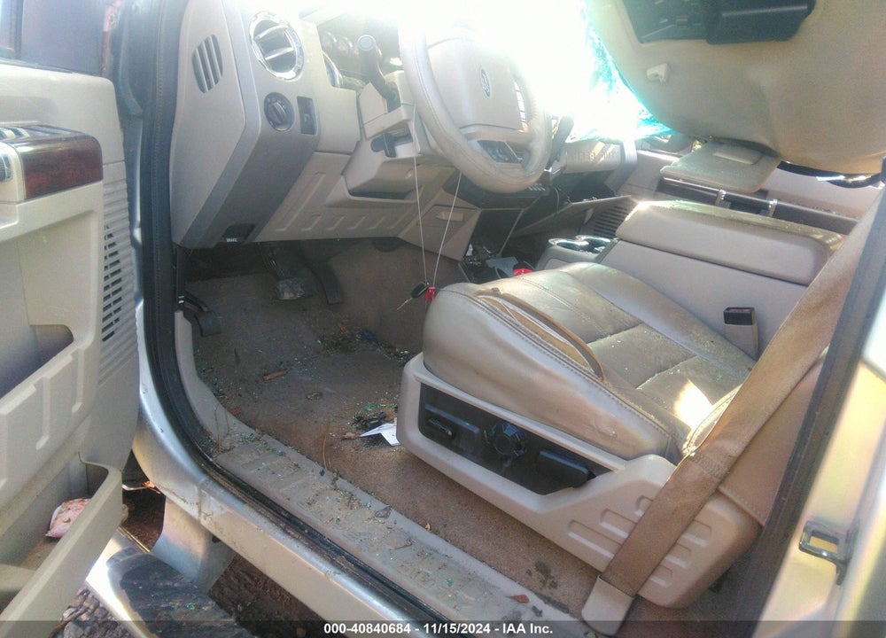 2008 FORD F-250 LARIAT VIN: 1FTSW21R18EE07226