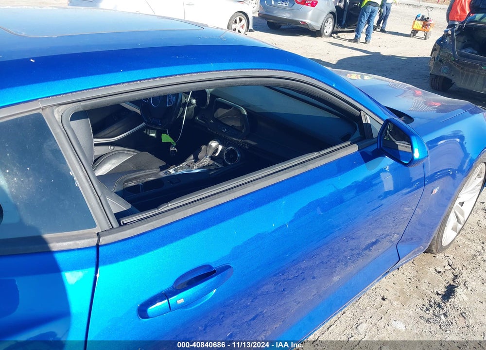 2018 CHEVROLET CAMARO 2LT VIN: 1G1FD1RS3J0165172